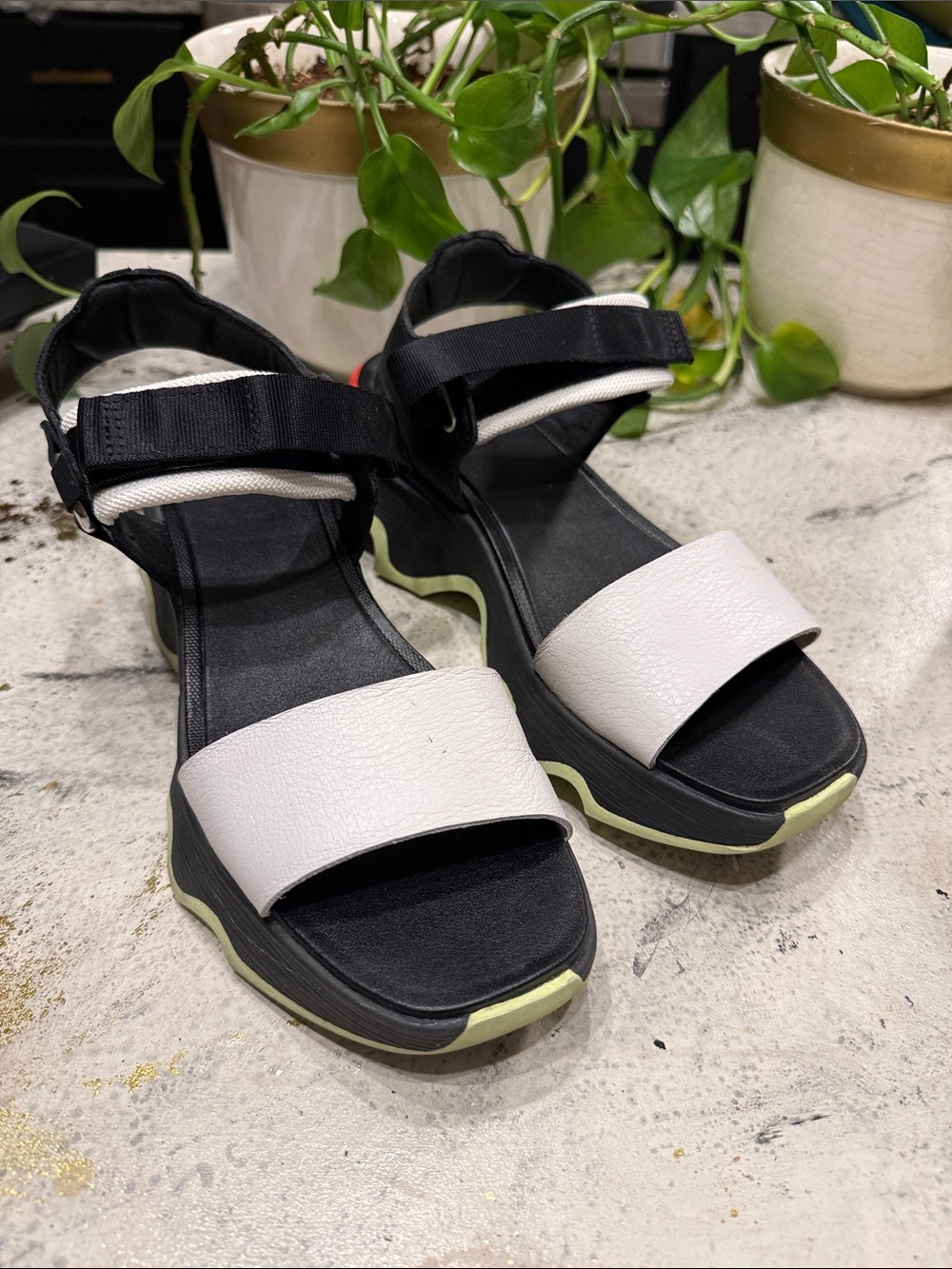 Sorrel Women's Kinetic™ Impact Y-Strap High Sandal size 7 - Picture 3 of 10